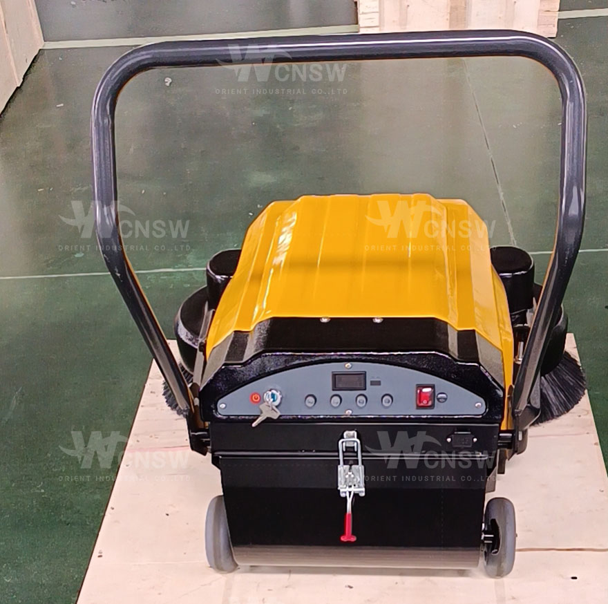 P1060 road sweeper for workshop