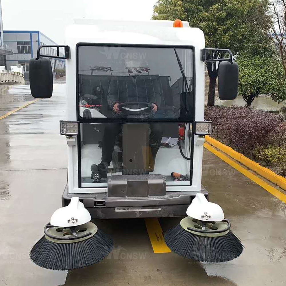 Heavy Duty Enclosed Cab Industrial Suck Street Workshop Vacuum Road Floor Sweeper 