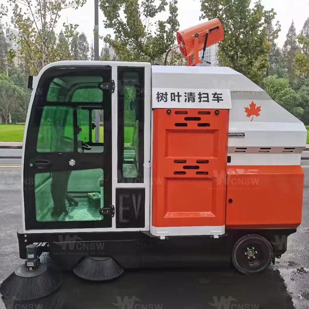 Professional Enclosed cab Leaves Collection Machine Cleaning Sweeper