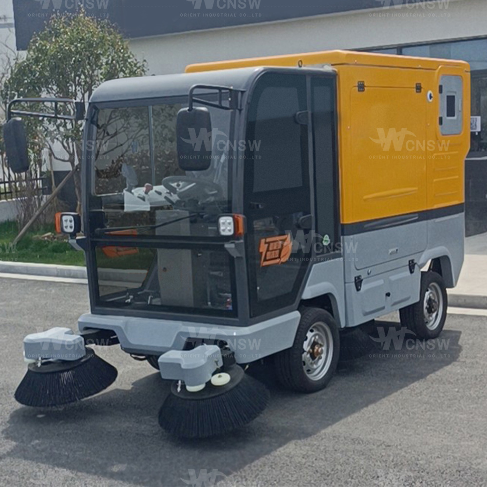 S1800 240L Electric Mechanical Parking Lot Four-Wheel Road Sweeping Truck 
