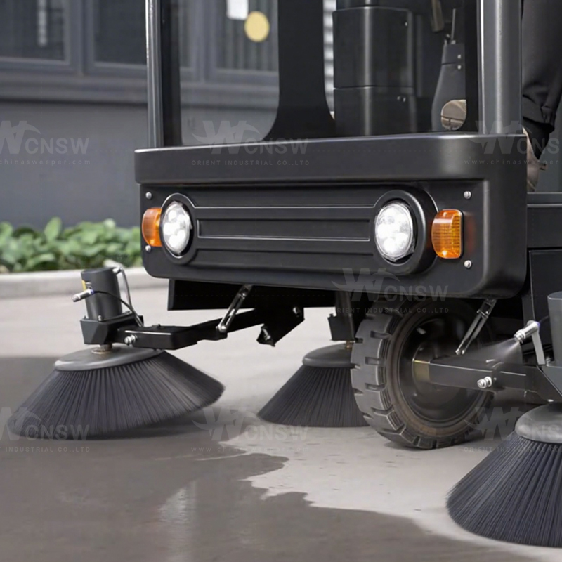 Commercial Parking Lot Enclosed Cab Floor Sweeper