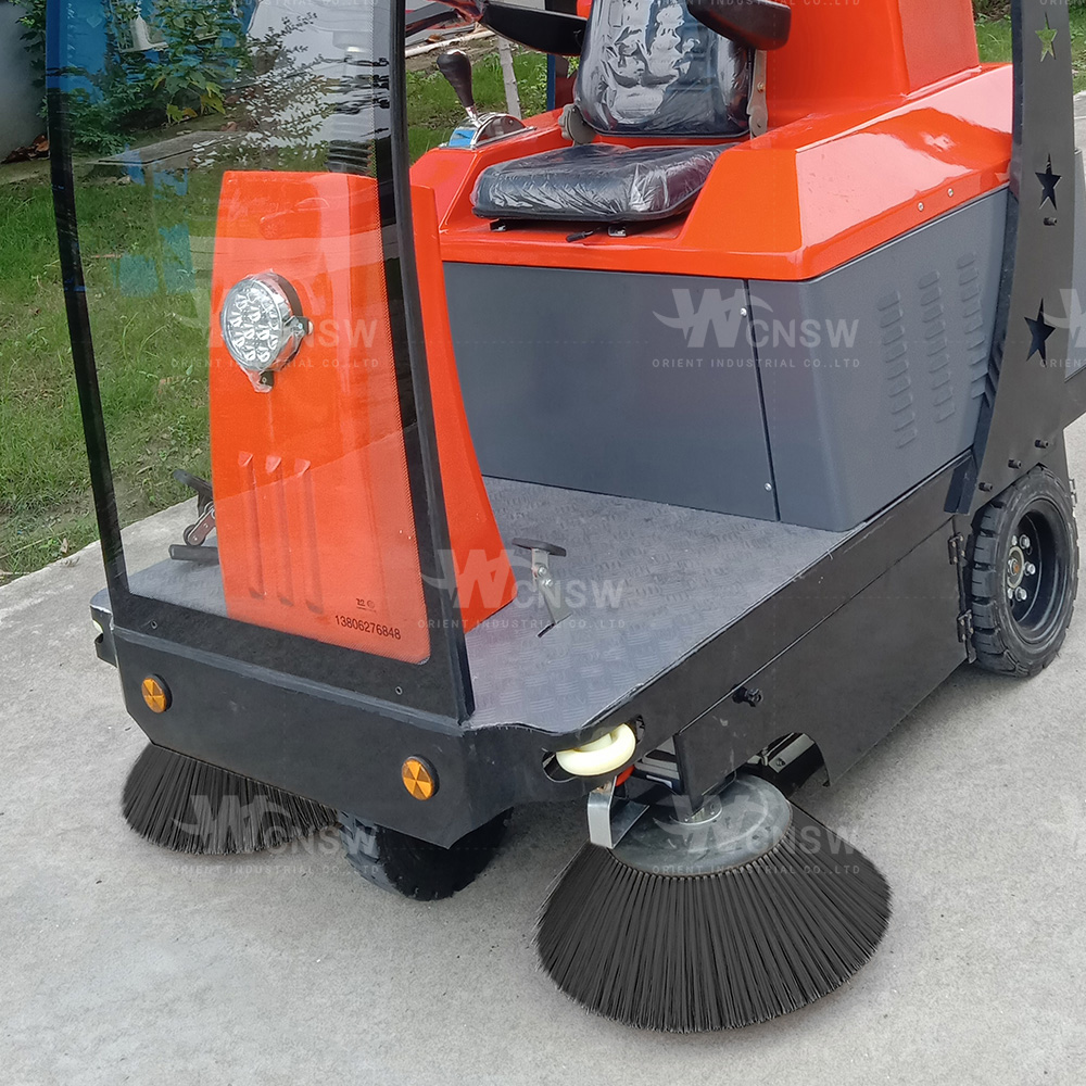 Driving-type Semi-closed electric road sweeper street Sweeper