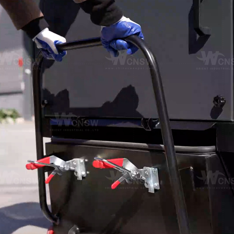 Commercial Heavy Duty Parking Lot Floor Sweeper