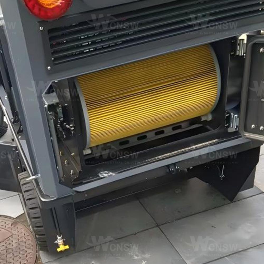 Enclosed Road Sweeper Spray Dust Suppression