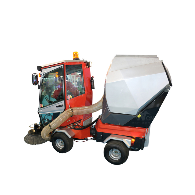 Driving Type Diesel Fuel Power Use Vacuum Road Sweeper