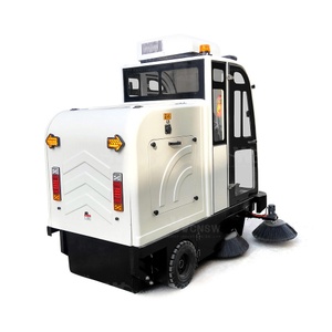 Fully Enclosed Cab Electric Street Cleaning Machine Vacuum Road Sweeper Truck
