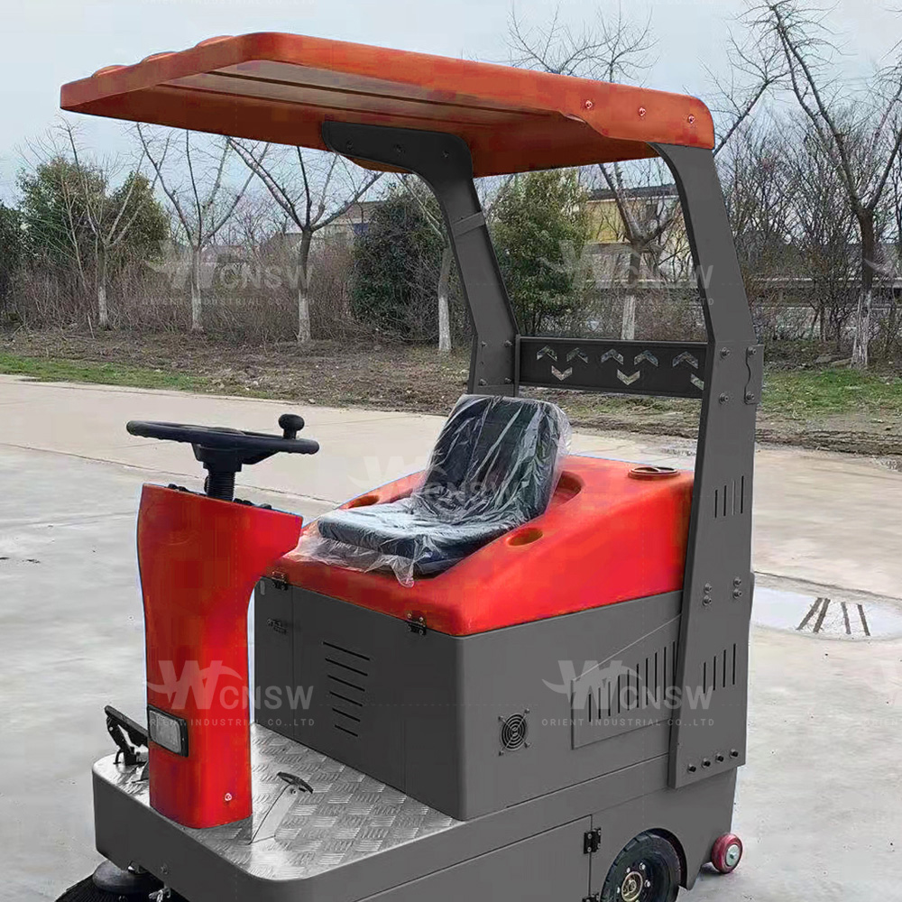 Electric Parking Lot Driving Type Mini Road Sweeper