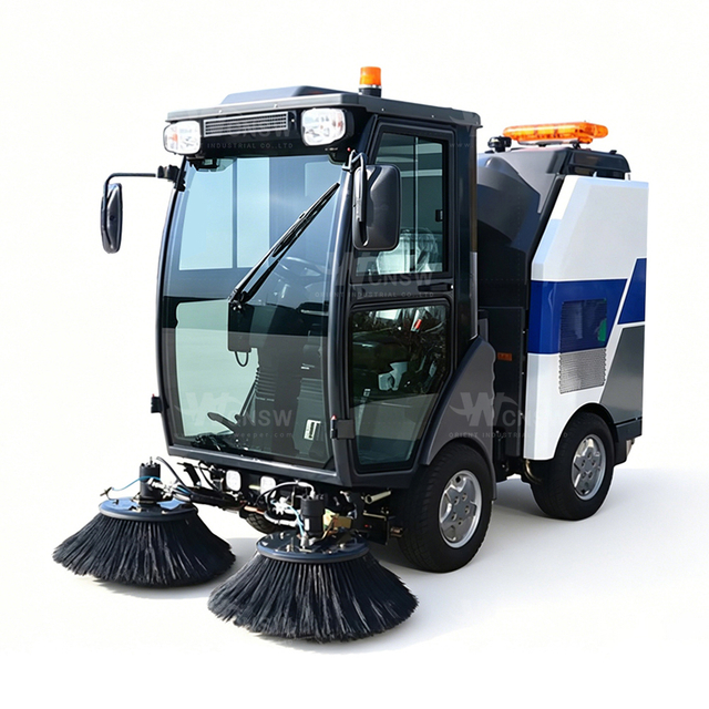 Multi Functional Driving Fuel Power Road Sweeper Truck 